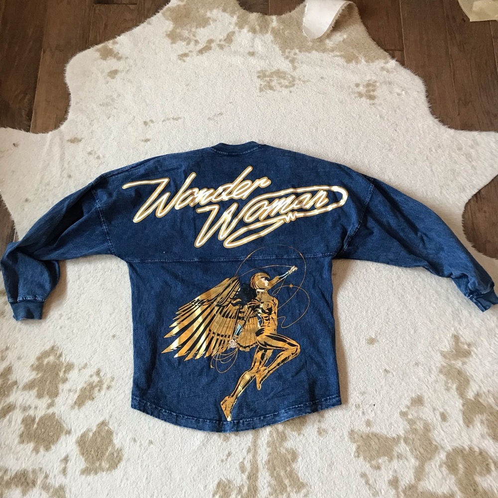 Wonder Woman crew neck